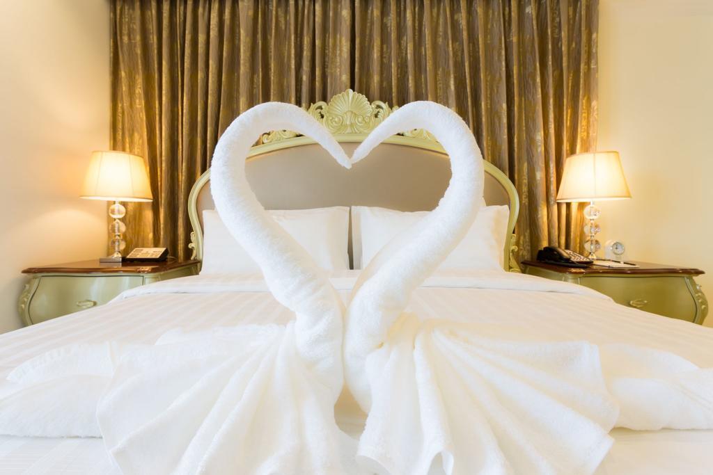 Lk President Hotel Pattaya Bagian luar foto